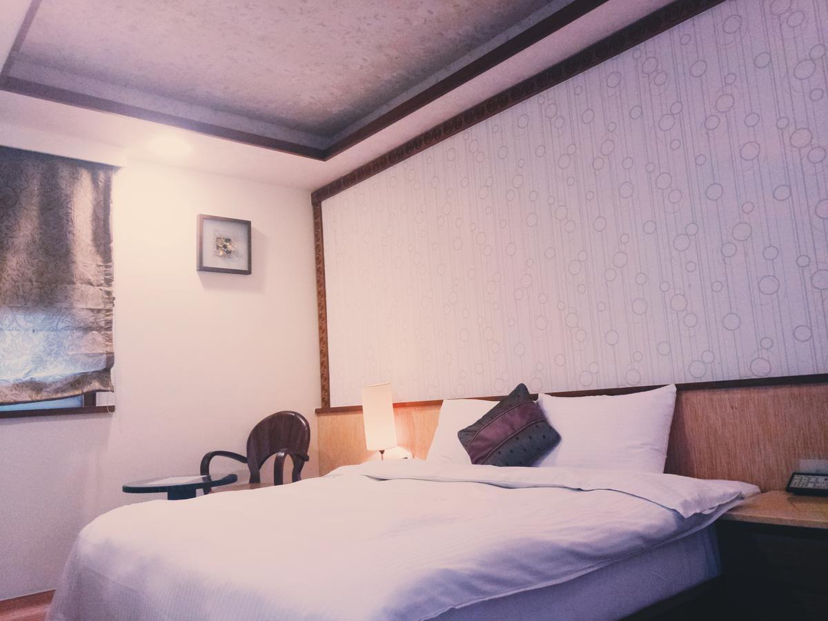 玉泉旅館 Jiaoxi Esterno foto